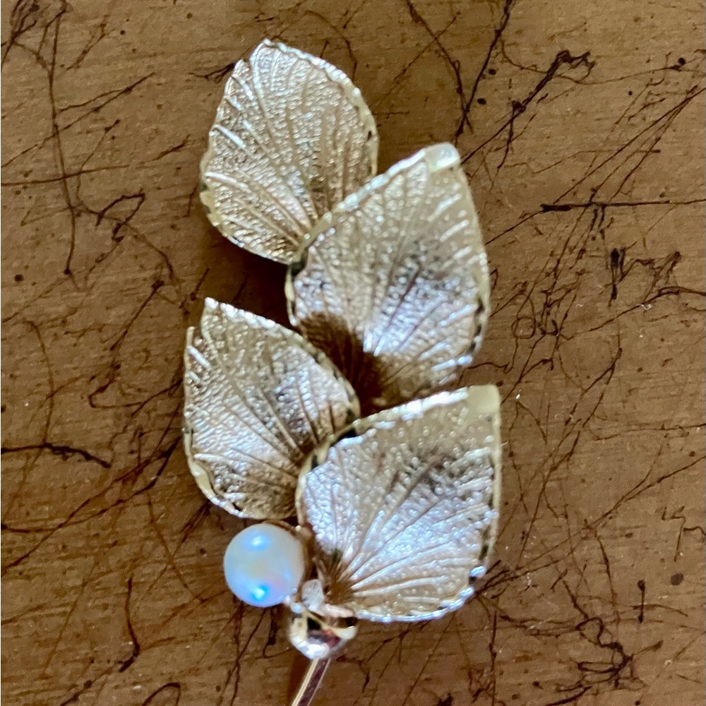 Gold Leaf Brooch with Pearl Accent